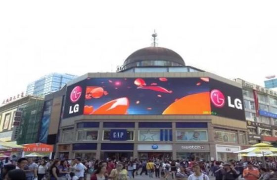 ROHS P8mm Zewnętrzny ekran wideo Led Panel wyświetlania reklam Cool Low Temperature